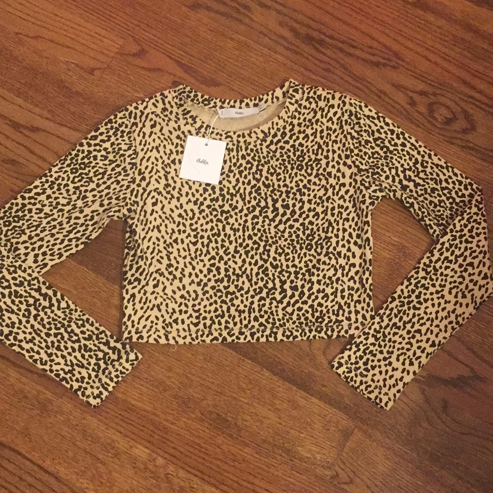 adika serena leopard print crop top